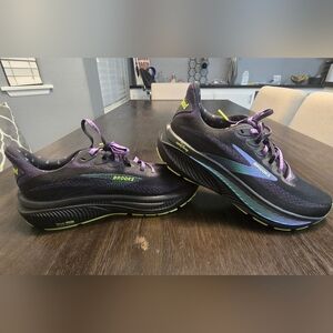 Brooks Black Running Shoes with Purple Accents